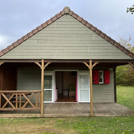 Les Maisonnettes Du Lac - Base De Loisirs Lavare Exterior photo
